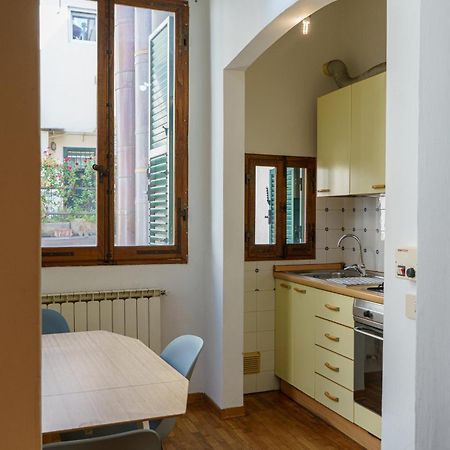 Central 1 Bedroom Apartment In The City Center Florenţa Exterior foto