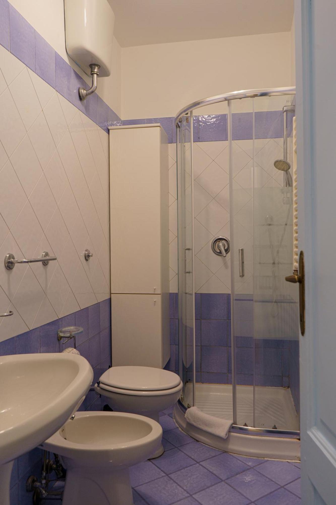 Central 1 Bedroom Apartment In The City Center Florenţa Exterior foto
